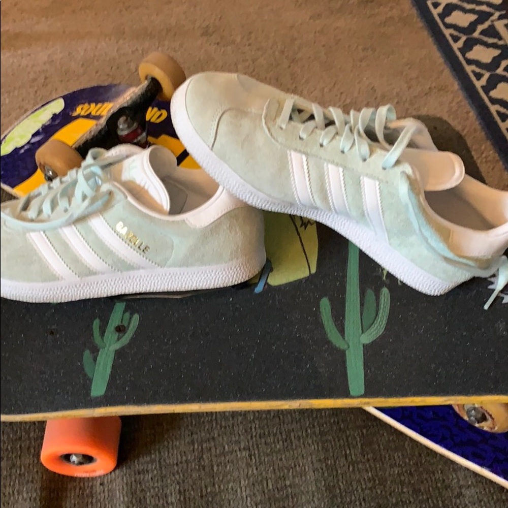 Adidas Gazelle Sneakers